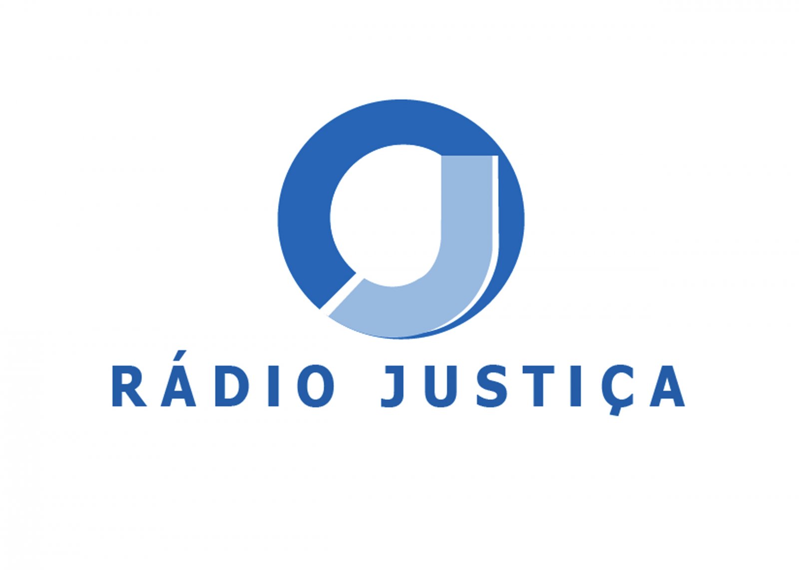 Entrevista Rádio Justiça. Luciana Lara. Construção em áreas irregulares